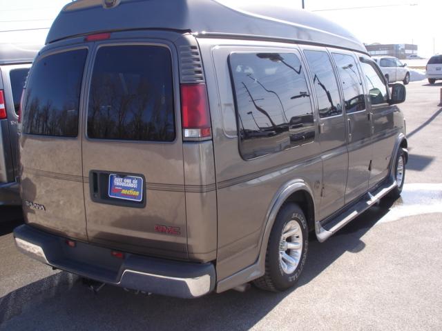 2002 GMC Savana Manual