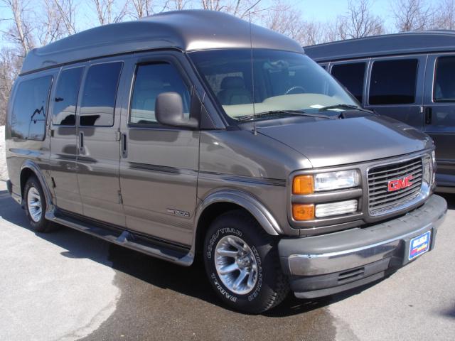 2002 GMC Savana Manual