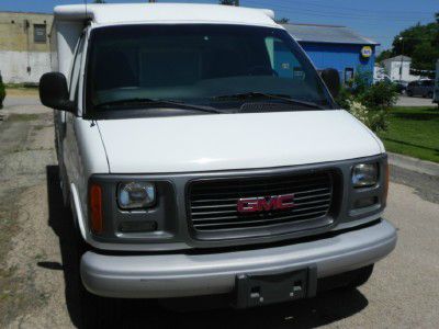 2002 GMC Savana AWD 3LT