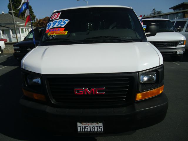 2003 GMC Savana Limited 4WD One Owner Leather