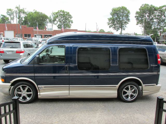 2003 GMC Savana 5dr Wgn Auto S FWD