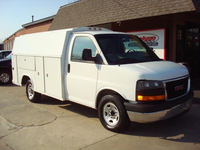 2004 GMC Savana 4dr Wgn R/T AWD