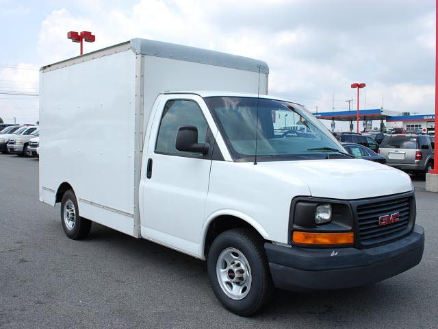 2004 GMC Savana Unknown