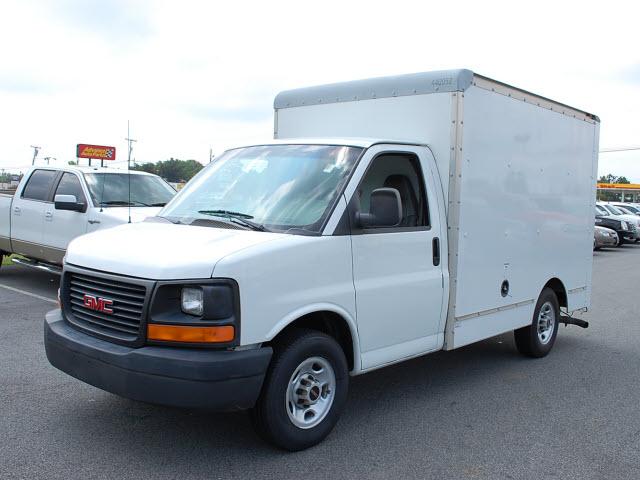 2004 GMC Savana Unknown