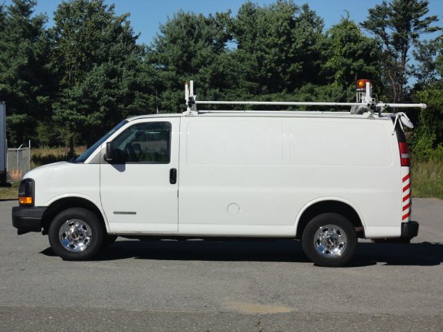 2004 GMC Savana VDC