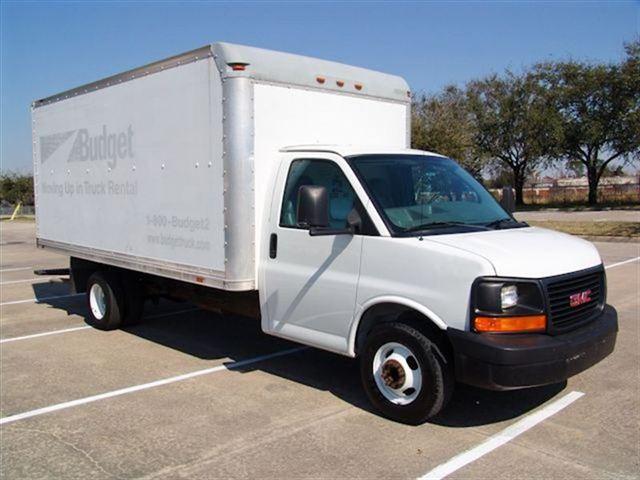 2004 GMC Savana Sle Pickup 5 3/4 Ft