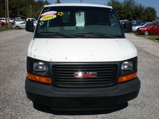 2004 GMC Savana Unknown