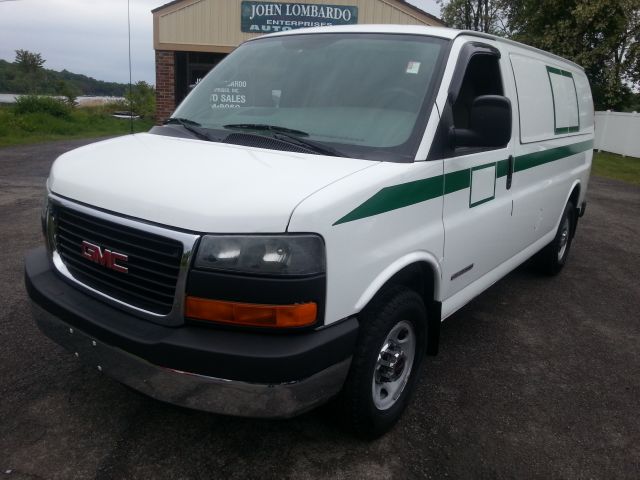 2004 GMC Savana VDC