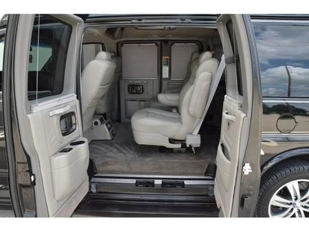 2005 GMC Savana REG CAB 1495 Down