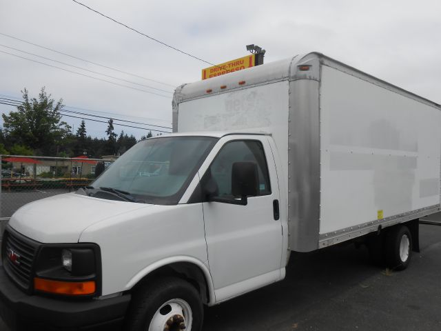 2005 GMC Savana 1.8T Cabriolet