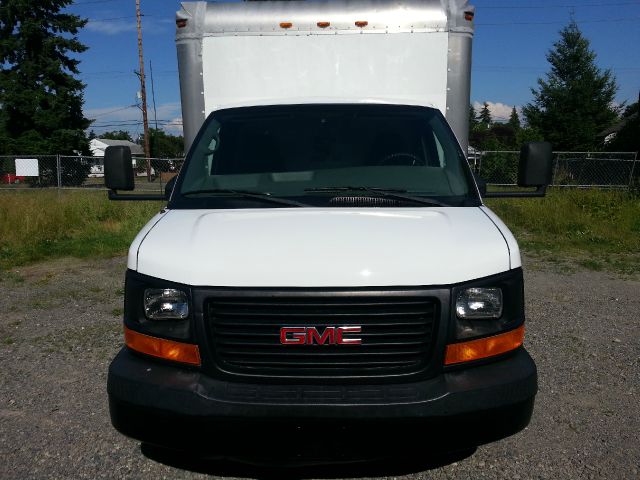 2005 GMC Savana 1.8T Cabriolet