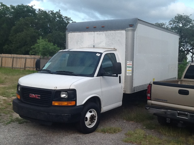 2005 GMC Savana 1.8T Cabriolet