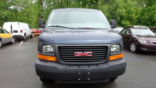 2006 GMC Savana 1.8T Cabriolet