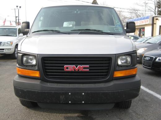 2006 GMC Savana AWD 3LT