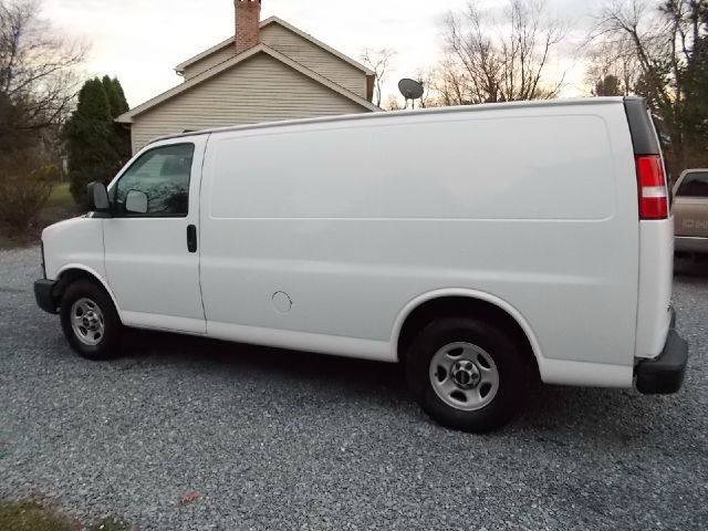 2006 GMC Savana 2004.5 4dr Sdn 1.8T Quattro Au