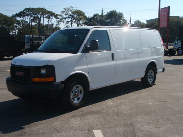 2007 GMC Savana Unknown