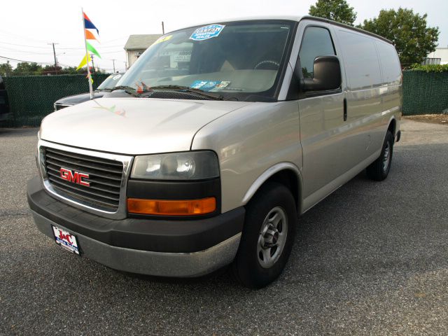 2007 GMC Savana REG CAB 1495 Down