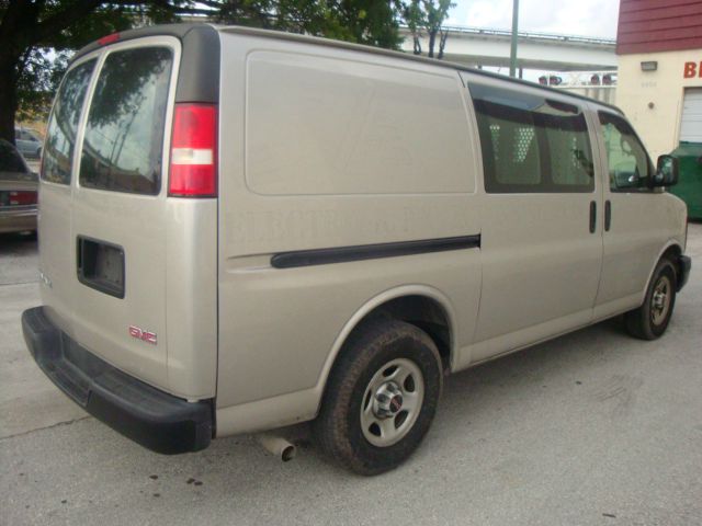 2007 GMC Savana 2004.5 4dr Sdn 1.8T Quattro Au