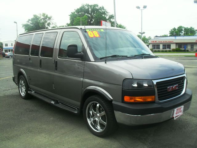 2008 GMC Savana REG CAB 1495 Down