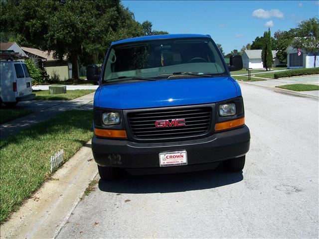 2008 GMC Savana 4dr Sdn 300 RWD Sedan