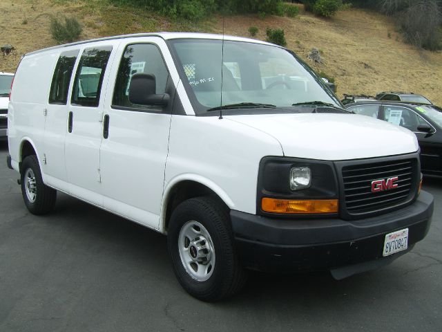 2009 GMC Savana VDC