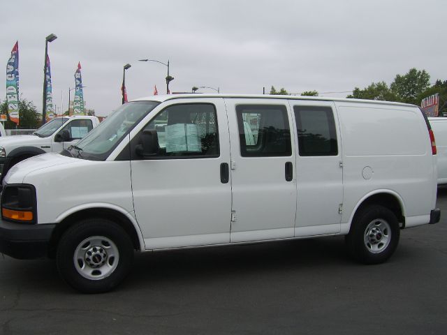 2009 GMC Savana VDC