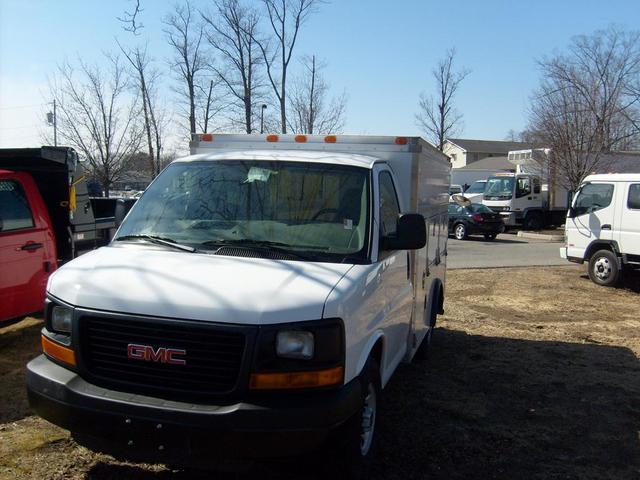 2009 GMC Savana Unknown