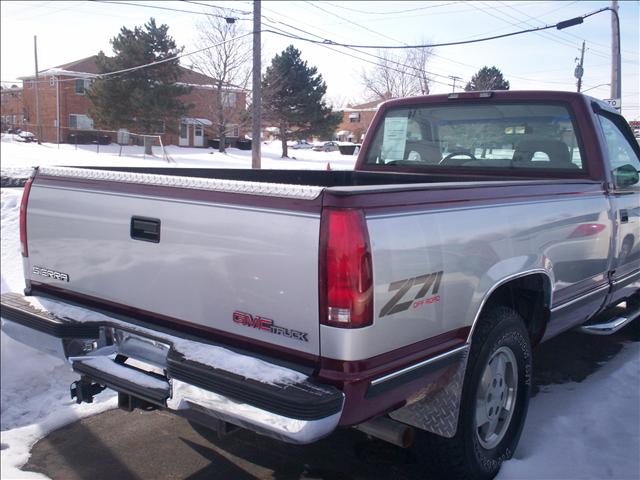 1994 GMC Sierra V8 R-design