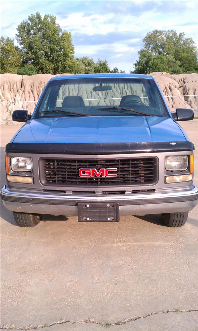 1997 GMC Sierra SXT Van