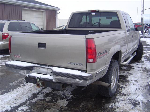 2000 GMC Sierra LS S