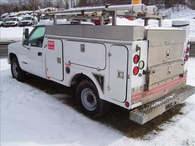 2000 GMC Sierra LS S