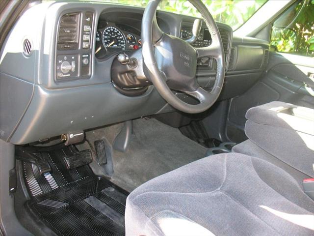 2001 GMC Sierra HD EXT CAB 141.5 WB C6P