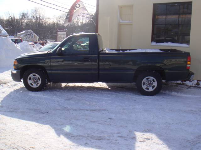 2003 GMC Sierra Base