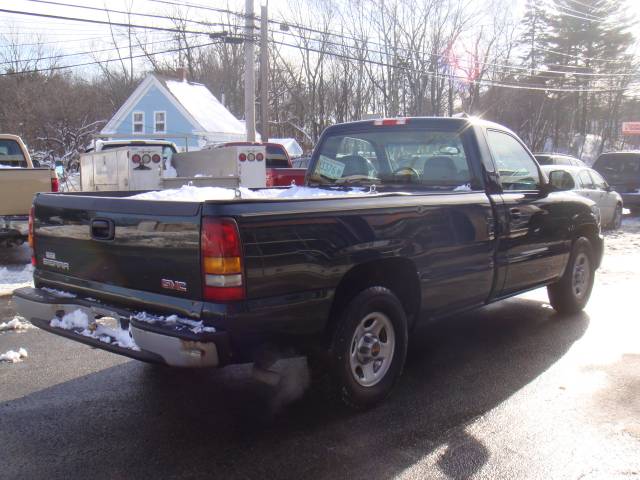 2003 GMC Sierra Base