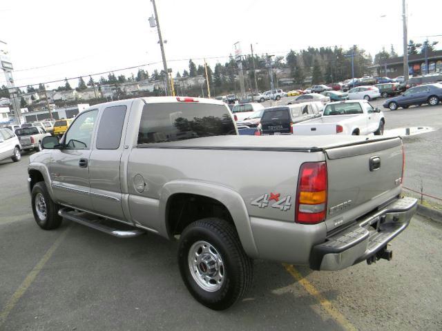 2003 GMC Sierra Unknown