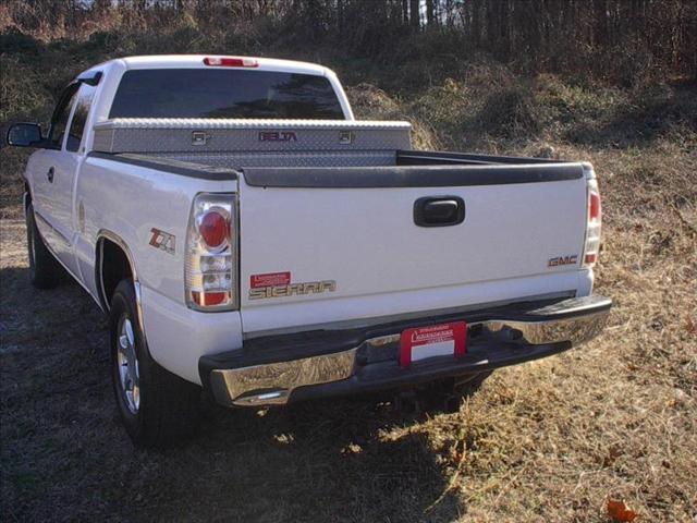 2003 GMC Sierra Renegade