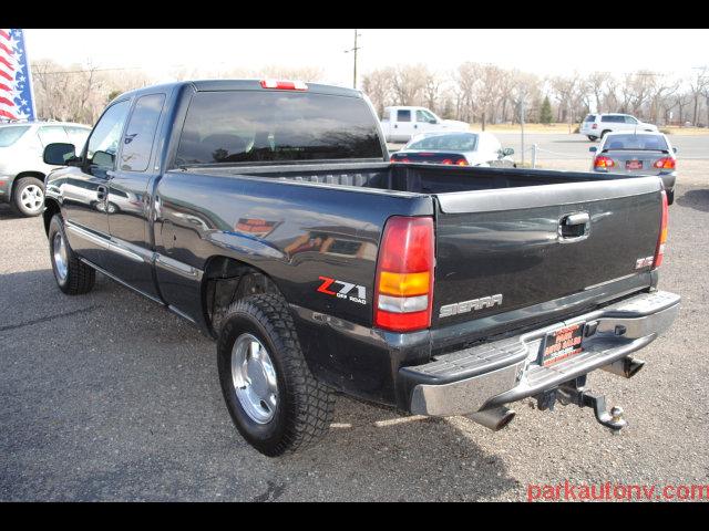 2003 GMC Sierra Supercab Flareside 145 STX