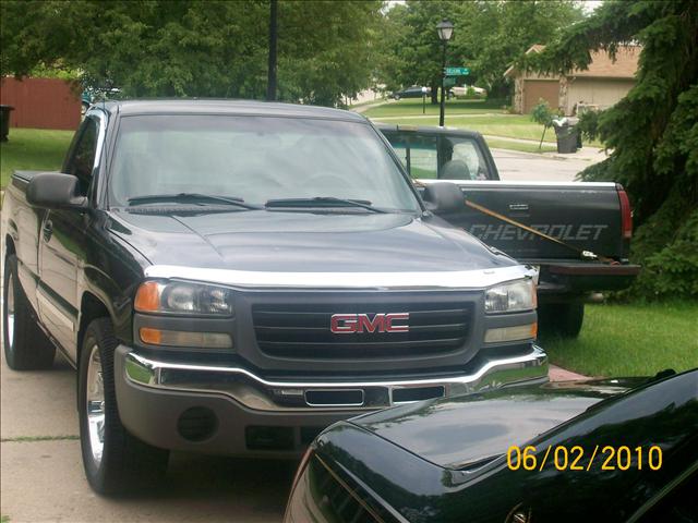 2003 GMC Sierra Unknown