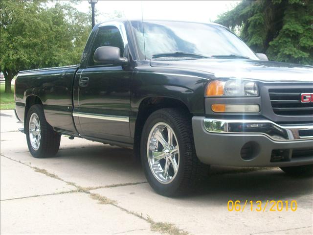 2003 GMC Sierra Unknown