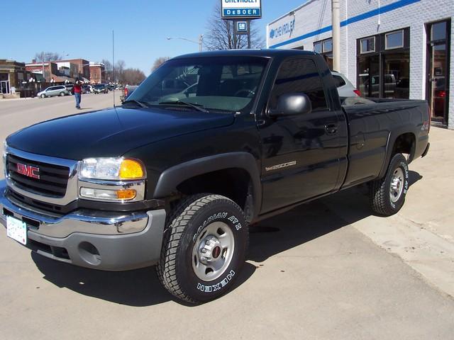 2003 GMC Sierra STL Laramie HEMI V-8