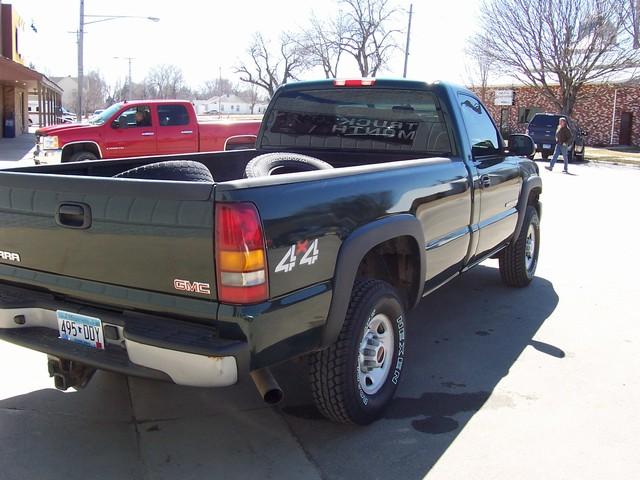 2003 GMC Sierra STL Laramie HEMI V-8