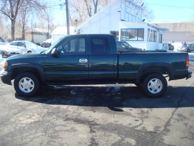 2003 GMC Sierra Base