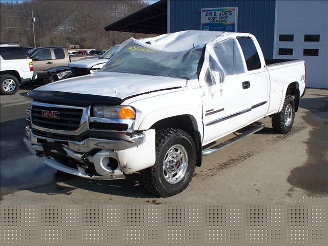 2003 GMC Sierra SLT