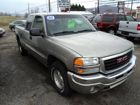 2003 GMC Sierra LT Mini-van