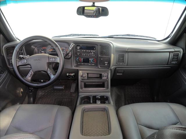 2004 GMC Sierra C1500 LS