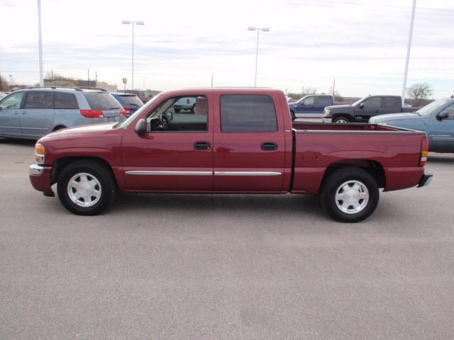 2005 GMC Sierra 45