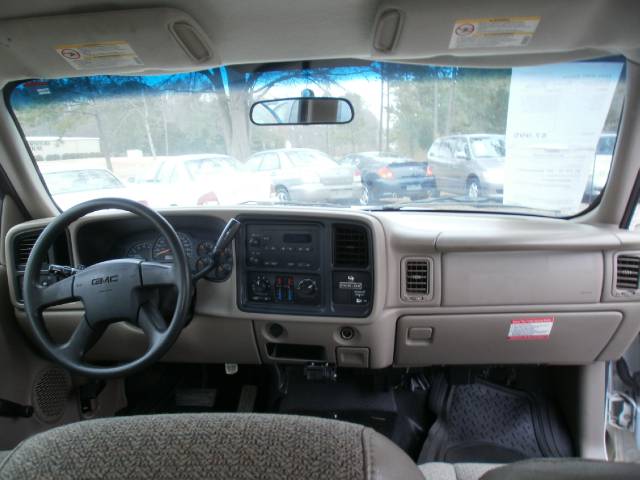 2005 GMC Sierra Unknown