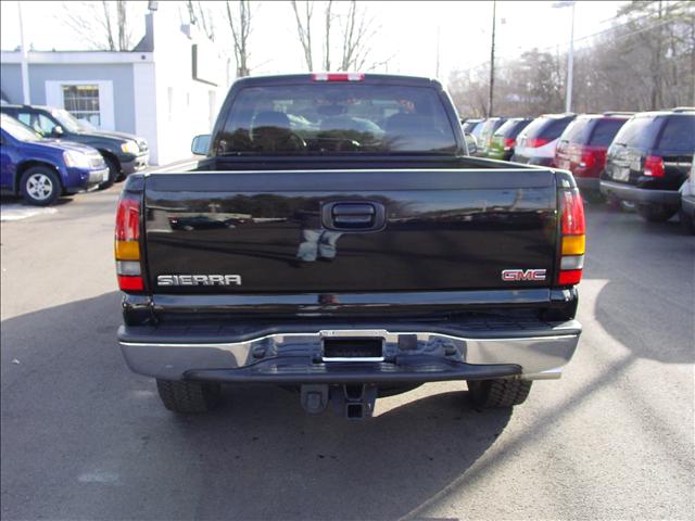 2005 GMC Sierra S Works