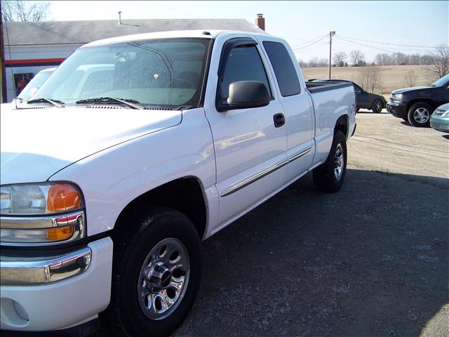 2005 GMC Sierra Water Truck