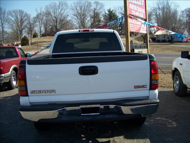 2005 GMC Sierra Water Truck